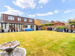 Photo 26- click for photo gallery